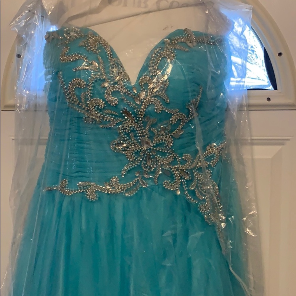 Prom dress